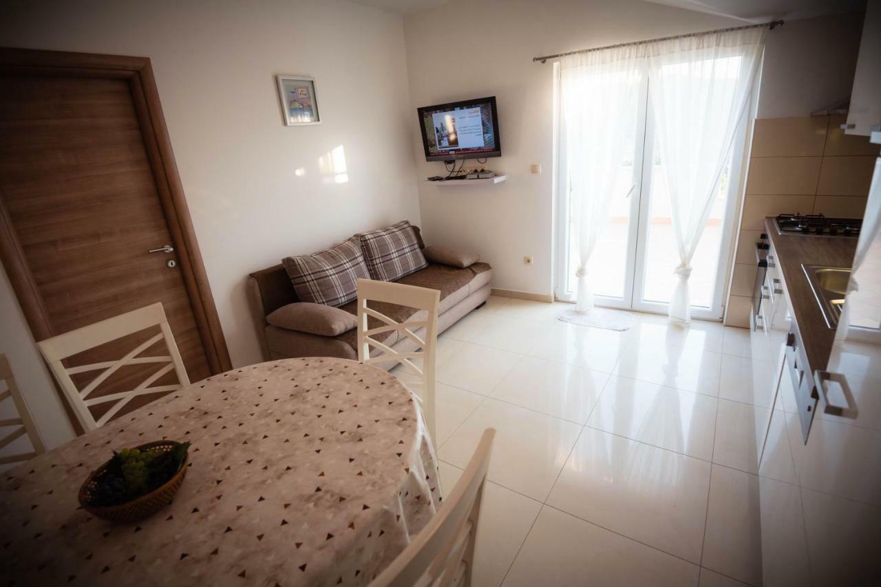 Apartmani Bare I Danica Grebaštica Exteriér fotografie